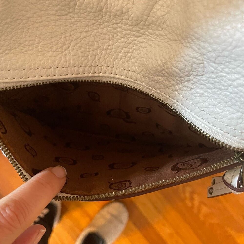 BORN | white leather shoulder bag - Picture 10 of 10